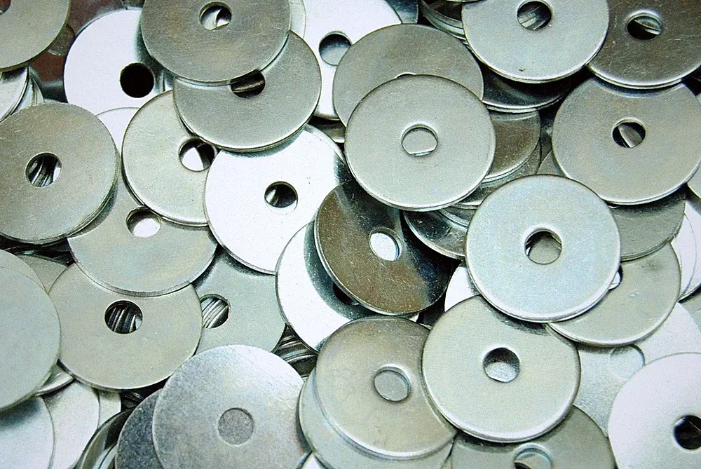 (600) Oversized #10 Fender Washers 3/16 x 1" OD - Zinc Plated