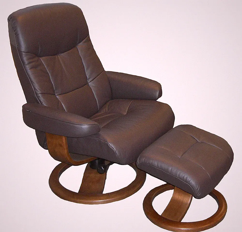 Fjords Muldal Large Recliner Comfort Chair - Havana Leather - Walnut Wood Stain