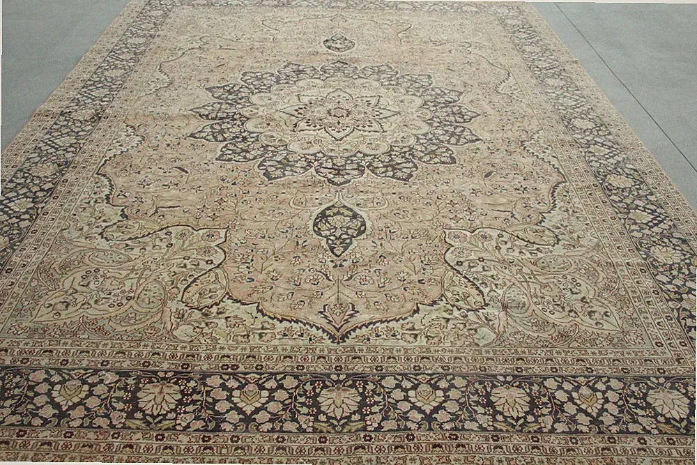 Turkish Vintage Oversize Rug 8,6x11,5 ft (263x352 cm), Brown Patchwork Rug